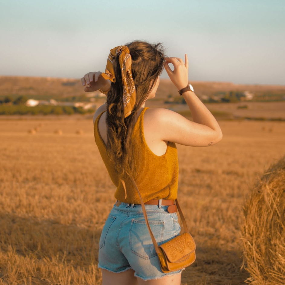 humid weather ruin your hairstyle